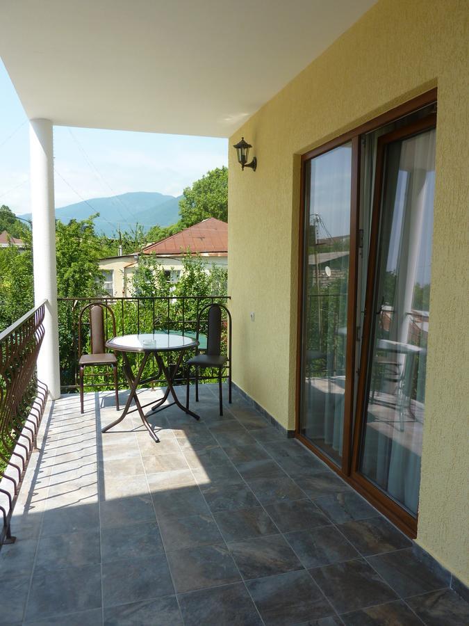 Guest House Letto Gagra Exterior foto